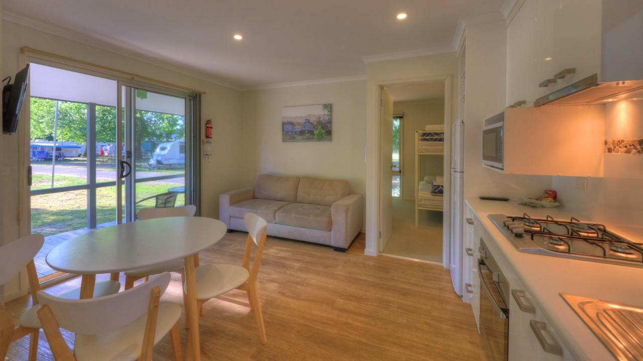 Myrtleford Holiday Park Exterior photo